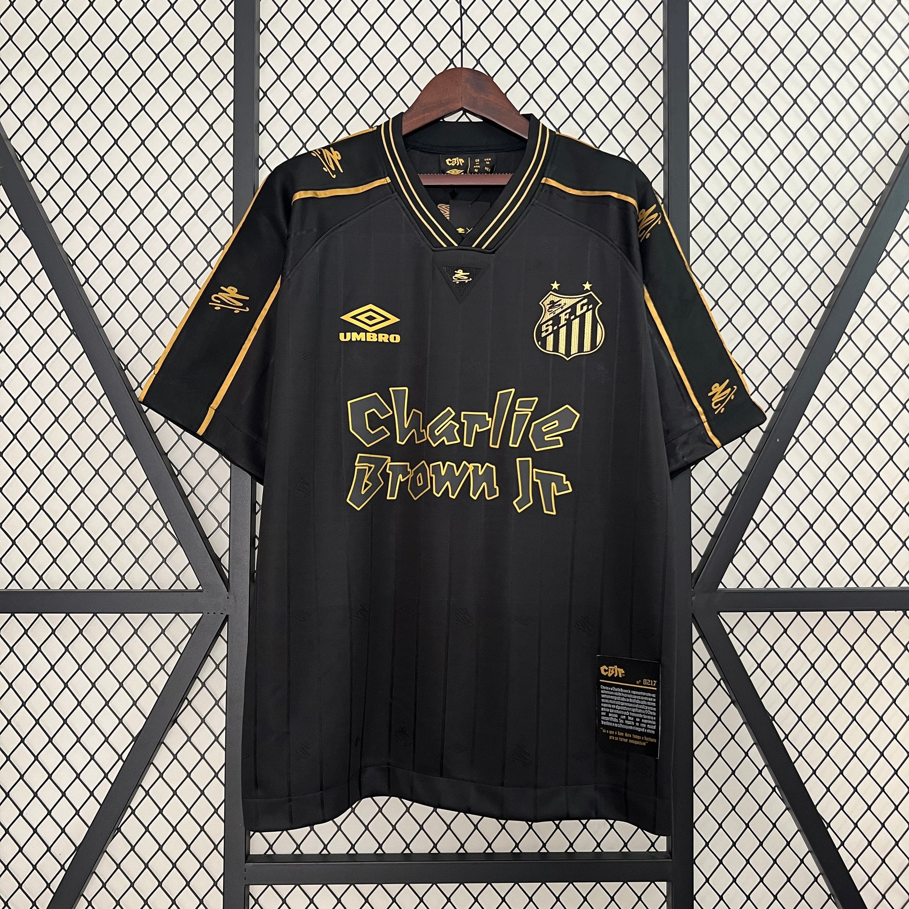 Camisa Santos - Charlie Brown Jr 2024 - Edição Especial